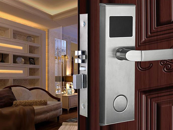 带岭24小时上门开锁公司