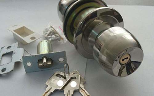 带岭24小时上门开锁公司