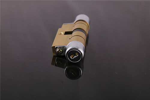 带岭24小时上门开锁公司